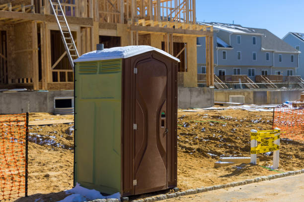 Best Porta potty delivery and setup  in Blue Ash, OH